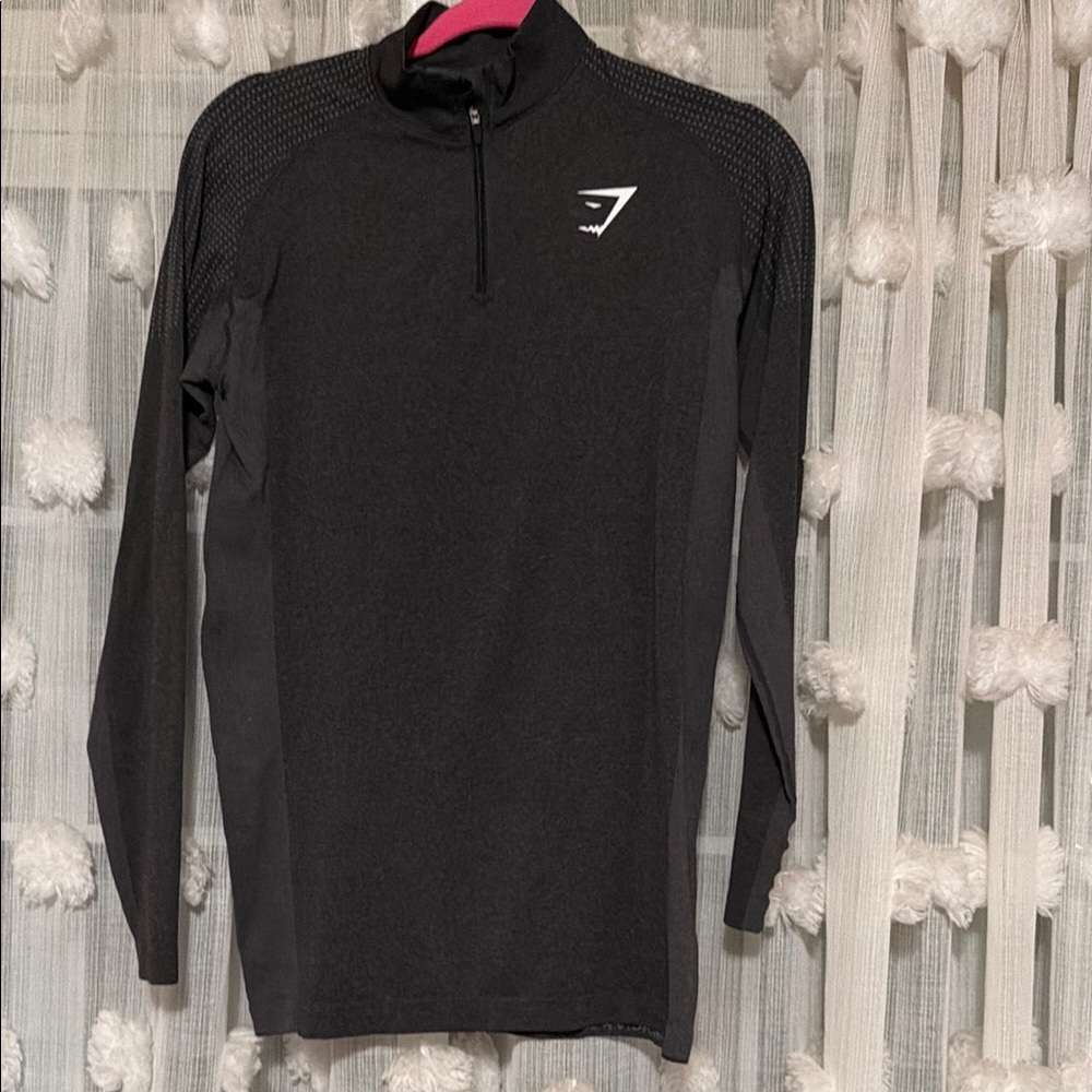 Black Long Sleeve GymShark Athletic Top